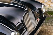 1952-aston-martin-db2-vantage