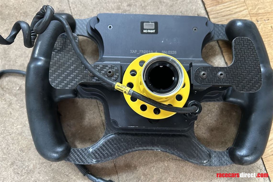 f-renault-xap-steering-wheel