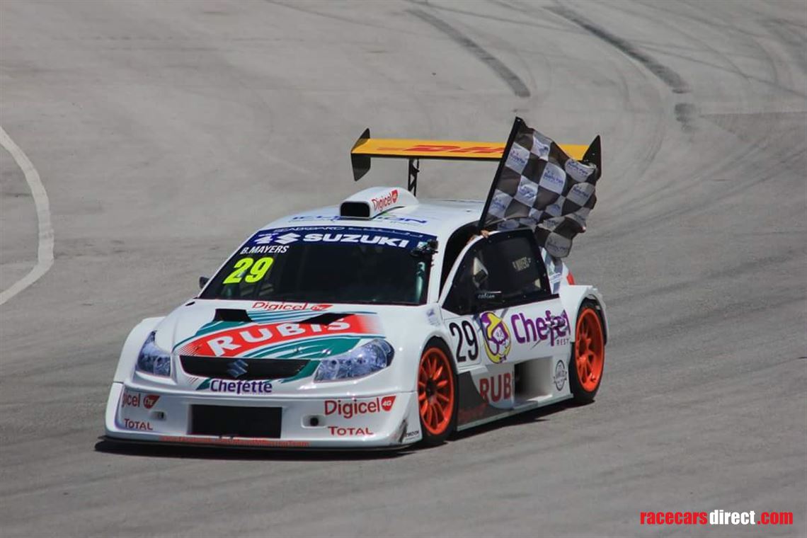 solution-f-suzuki-sx4-with-alfa-romeo-dtm-eng