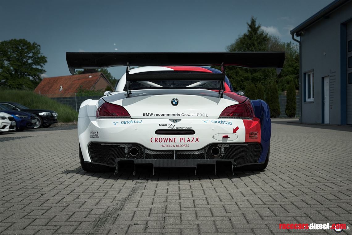 bmw-z4-gt3-1033