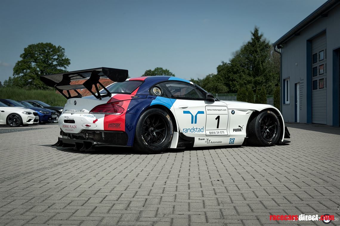 bmw-z4-gt3-1033