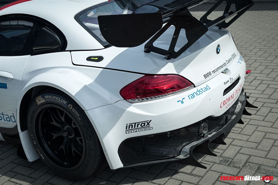 bmw-z4-gt3-1033