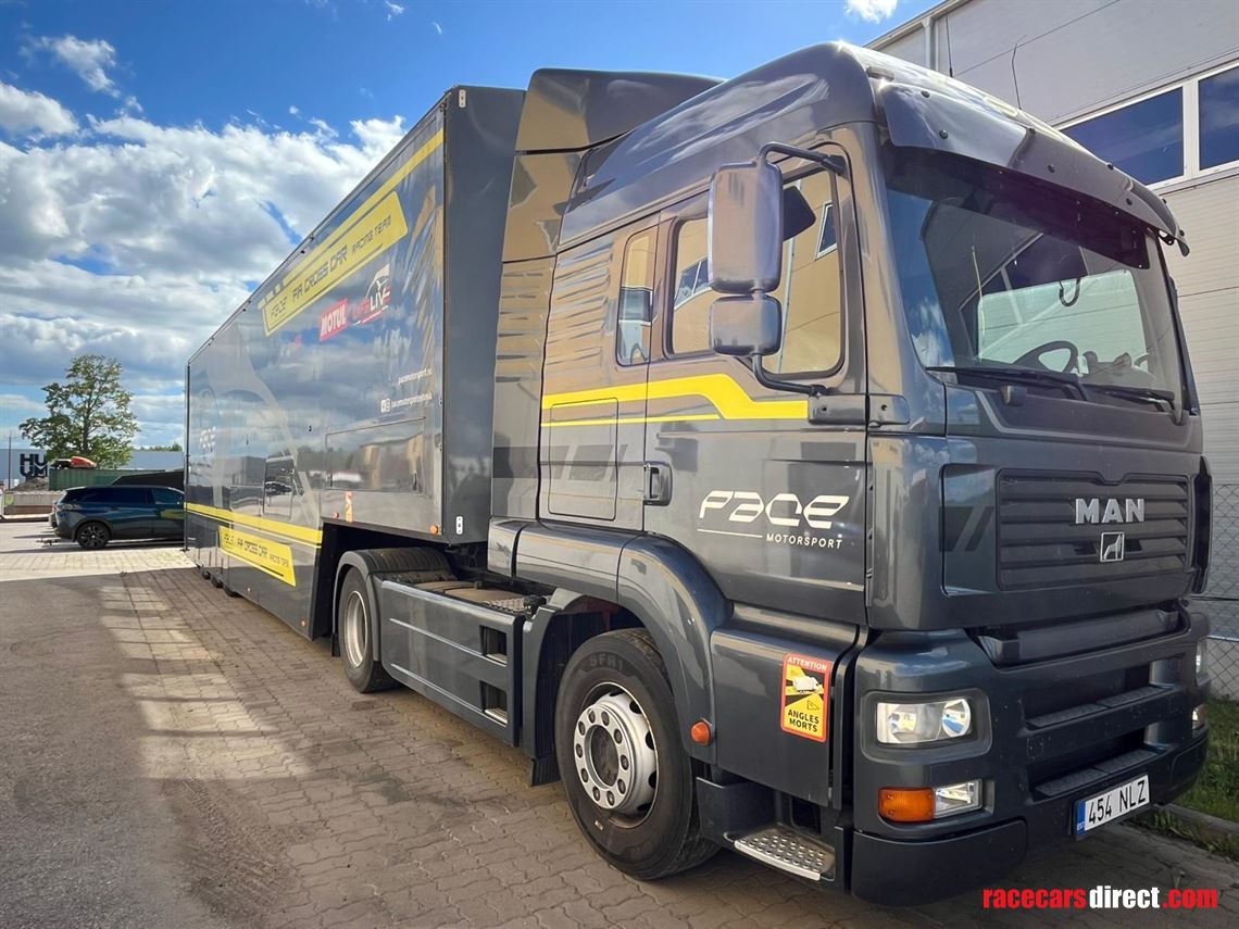 man-wilson-double-deck-ebf3n