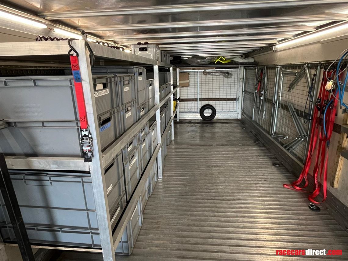 man-wilson-double-deck-ebf3n