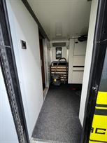 man-wilson-double-deck-ebf3n