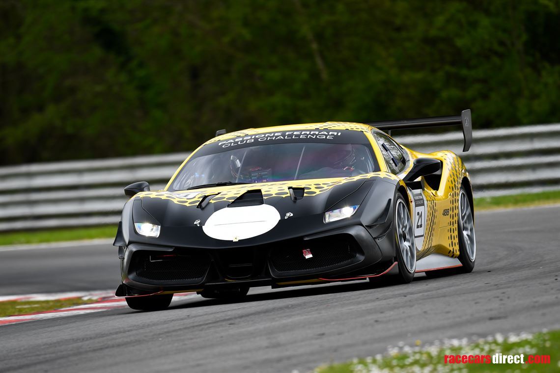 2018-ferrari-challenge-488-evo
