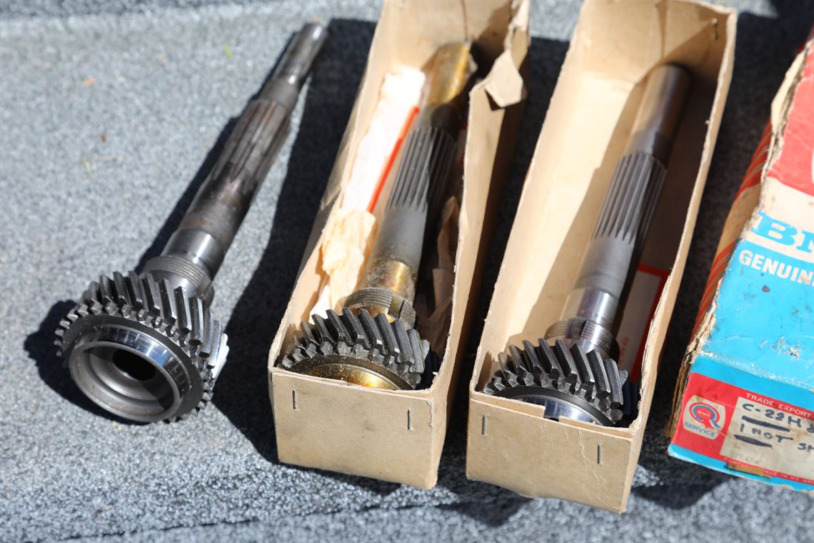 super-rare-nos-close-ratio-helical-gears-mga