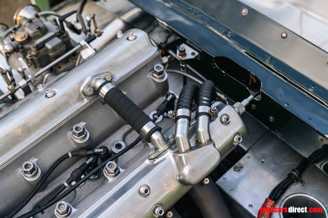 1958-lister-jaguar-knobbly