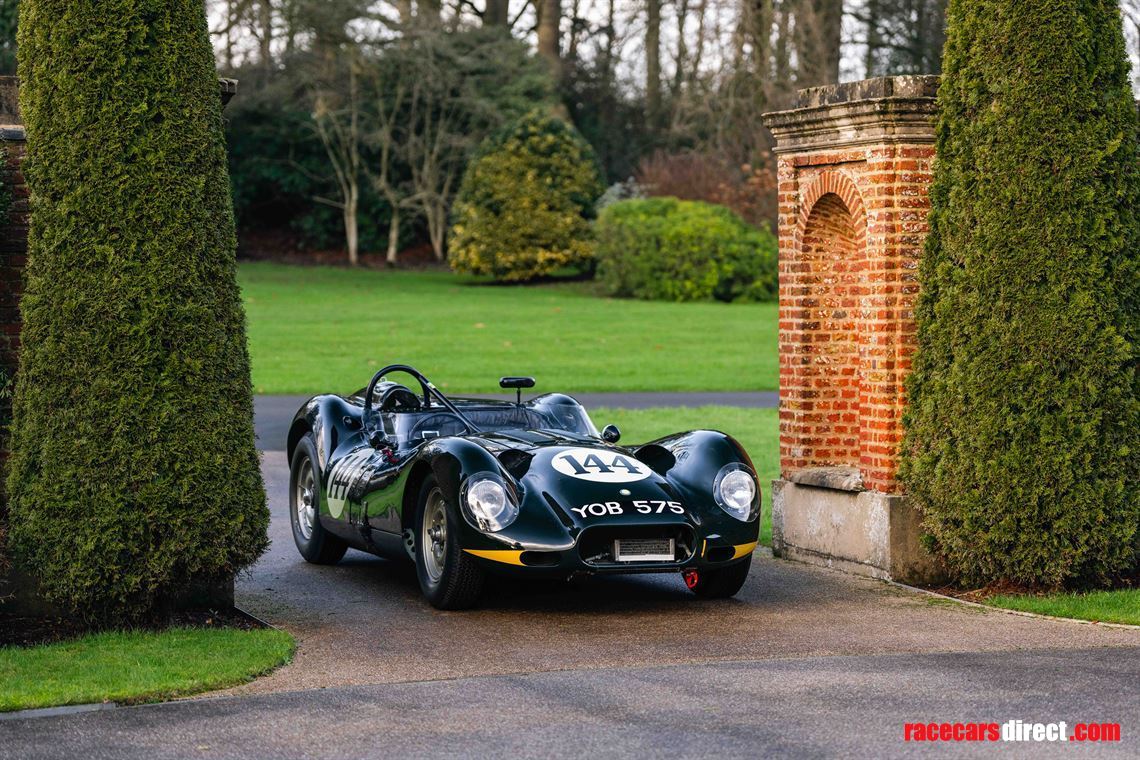 1958-lister-jaguar-knobbly