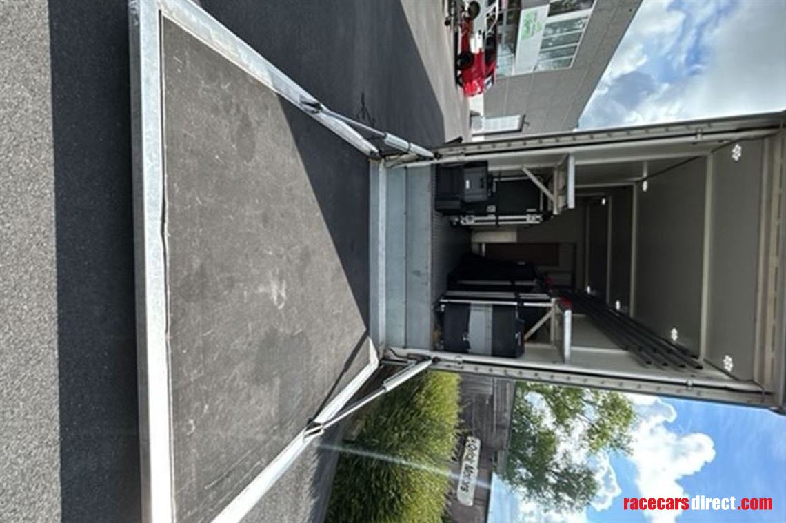 race-trailer-tractor-unit-daf-euro-6-optional