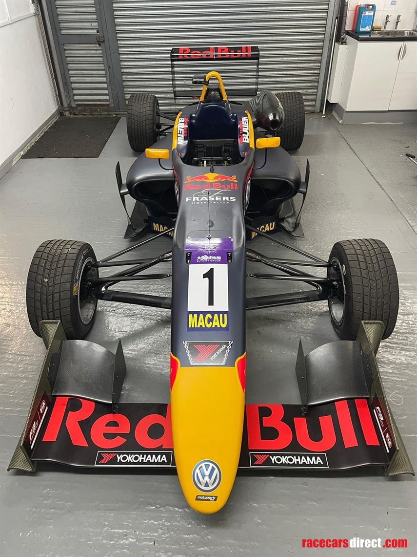 dallara-f318--vw-spiess-macau-gp-winning-car