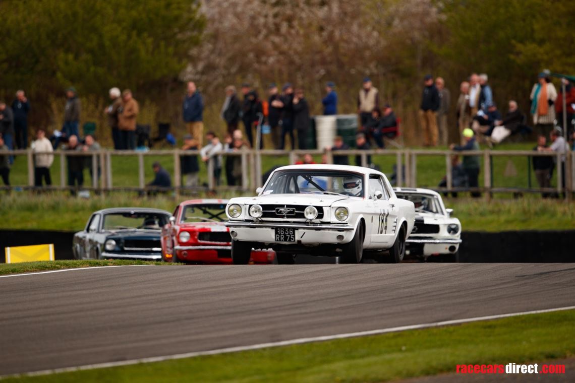 1965-ford-mustang-race-car