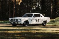 1965-ford-mustang-race-car