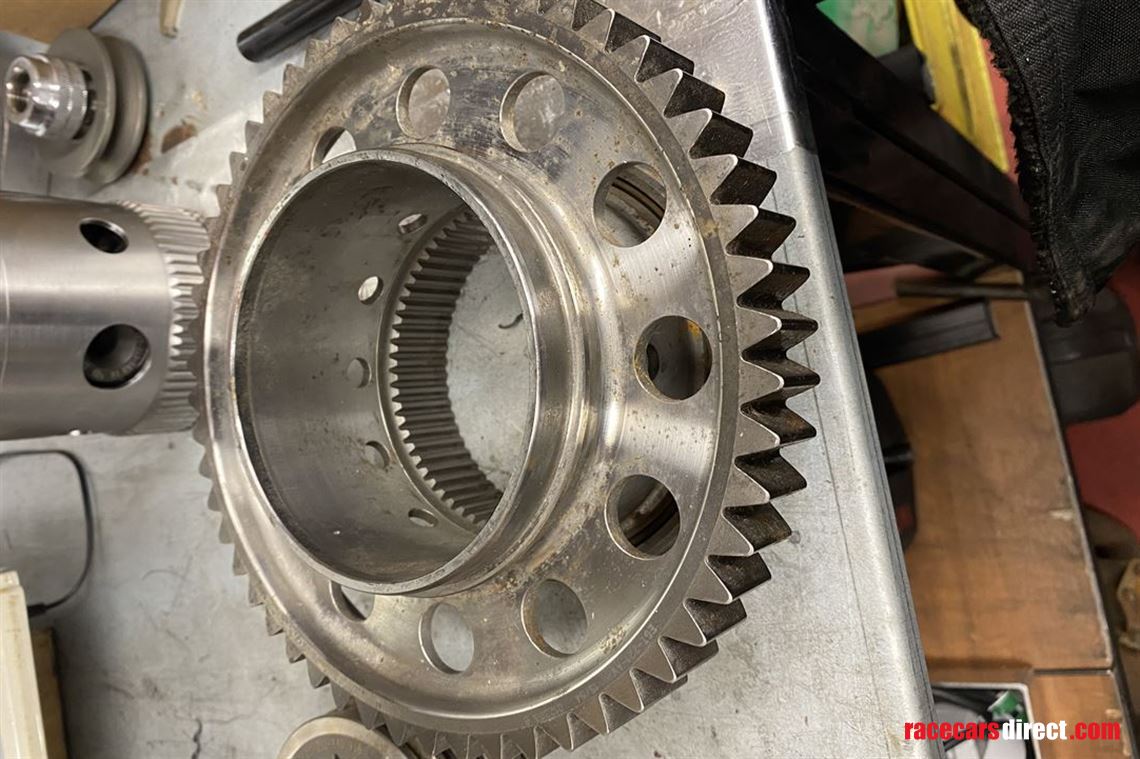 hewland-egt