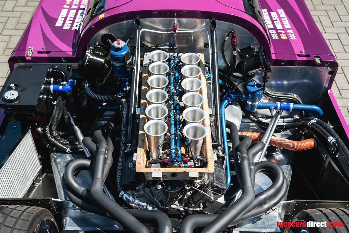 1991-silk-cut-jaguar-xjr-12