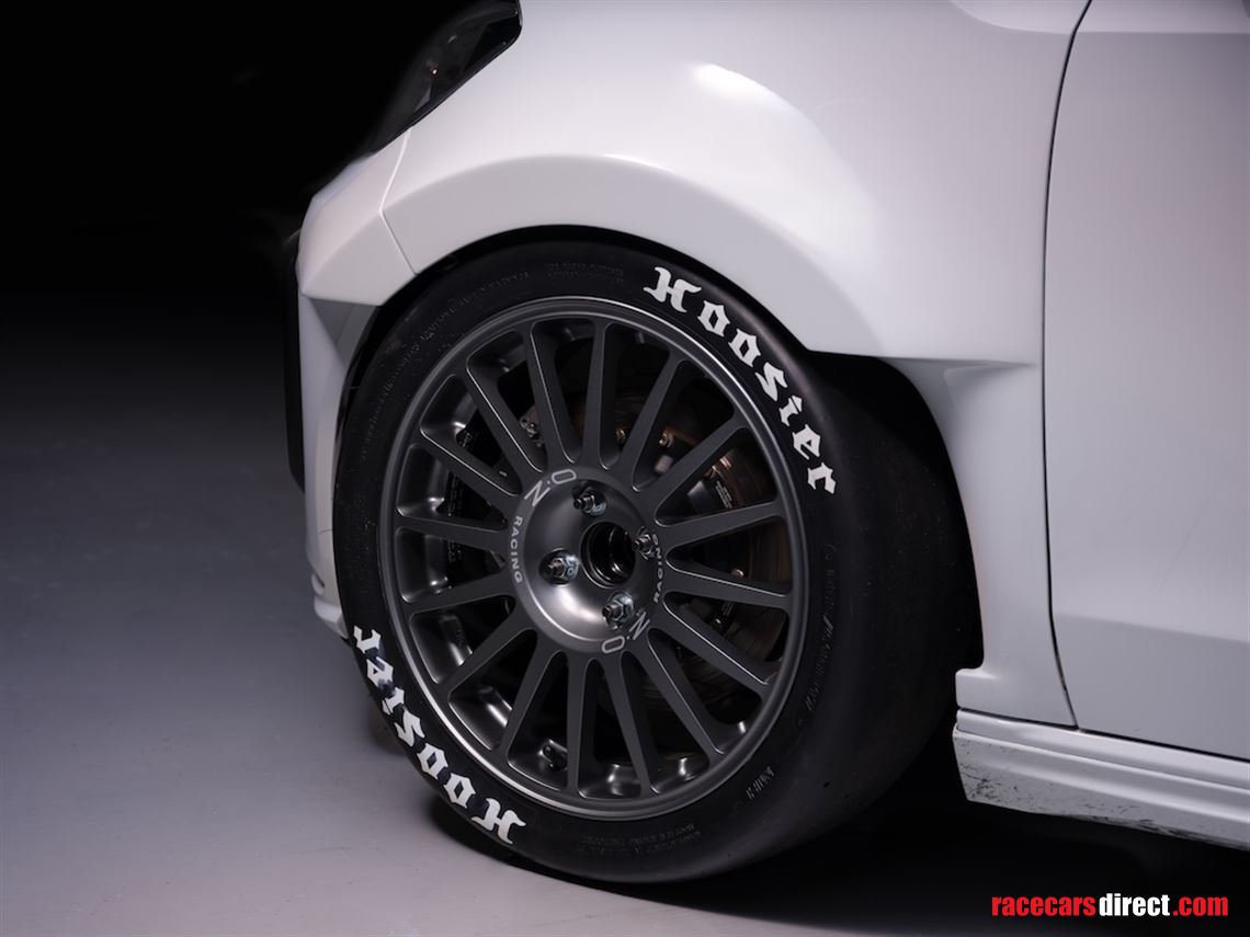 volkswagen-up-gti-cup