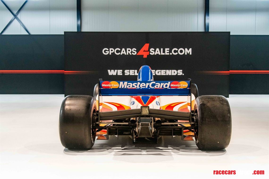 f1-lola-t9730-mastercard-full-running-car