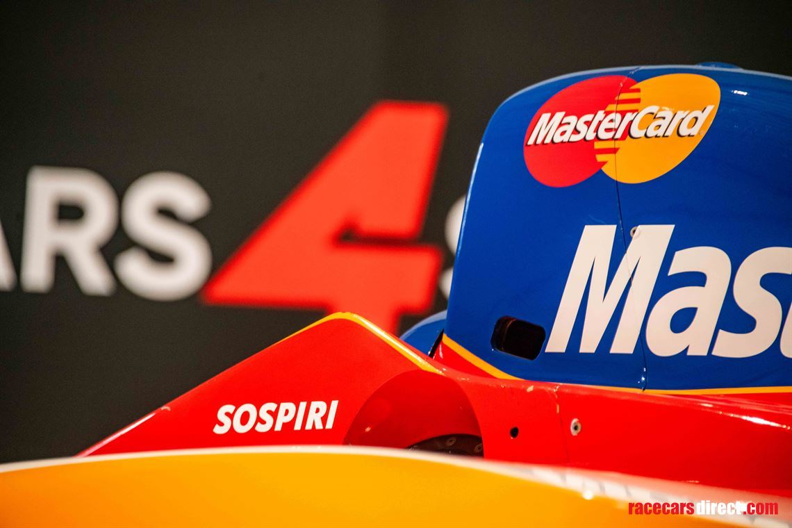 f1-lola-t9730-mastercard-full-running-car