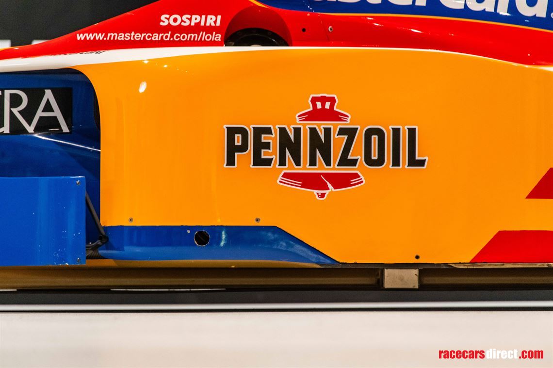 f1-lola-t9730-mastercard-full-running-car