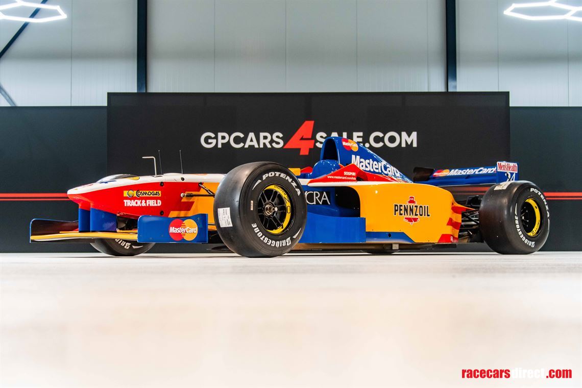 f1-lola-t9730-mastercard-full-running-car