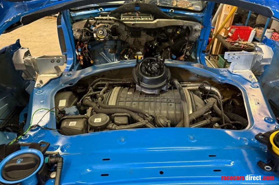 porsche-cayman-gt4-rs-engine-20000-km