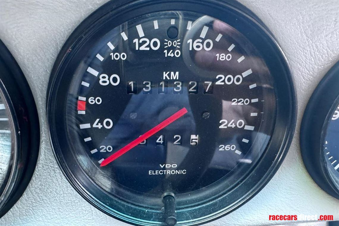porsche-911-24-e---061972---131327-km