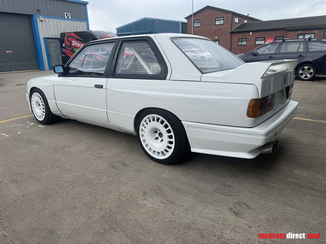 bmw-e30-m3-1987