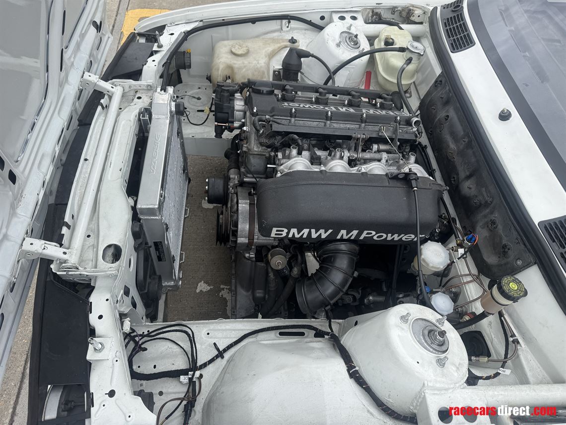 bmw-e30-m3-1987