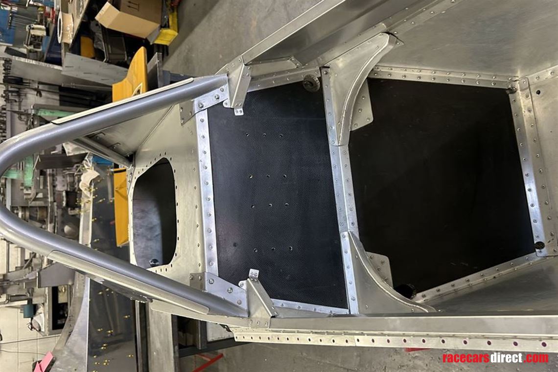 fittipaldi-f8-new-monocoque