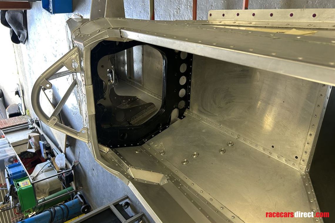 fittipaldi-f8-new-monocoque