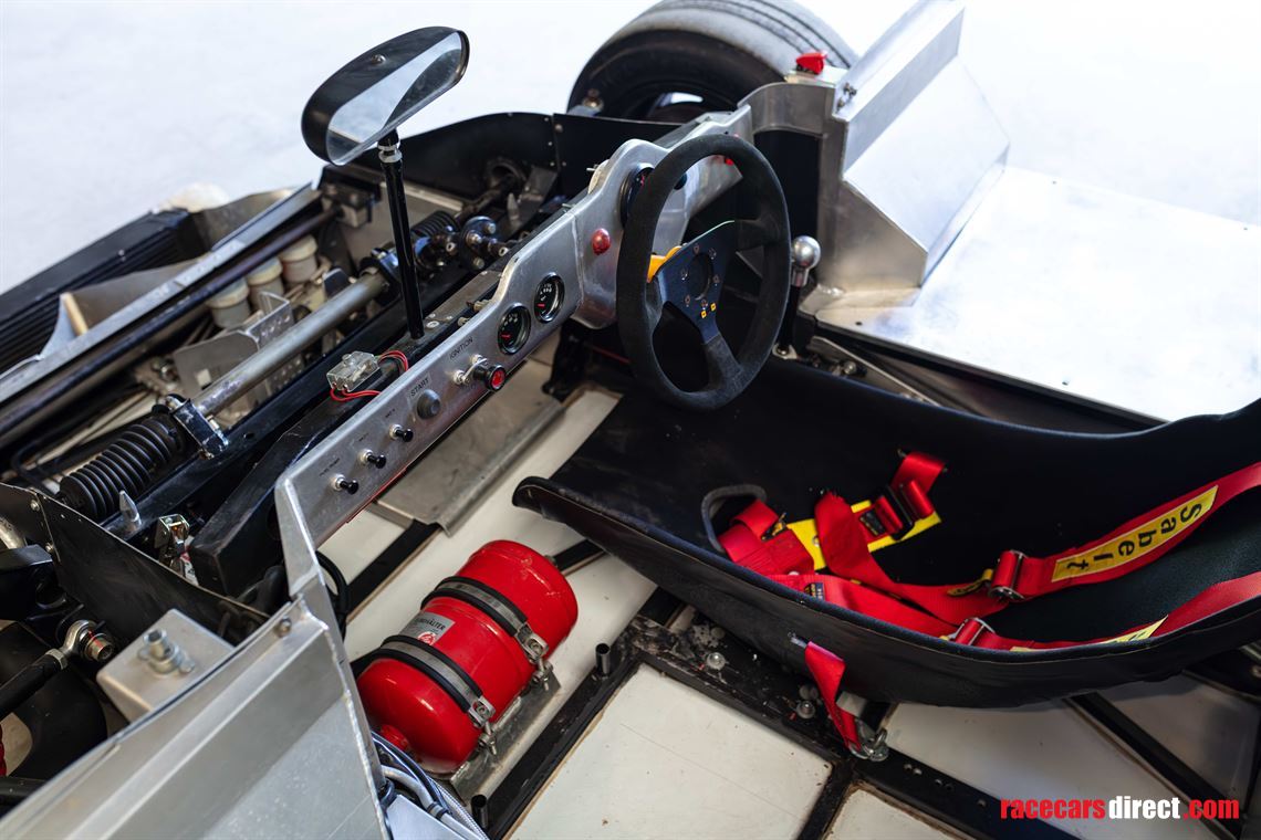 1977---sk-porsche-gr6