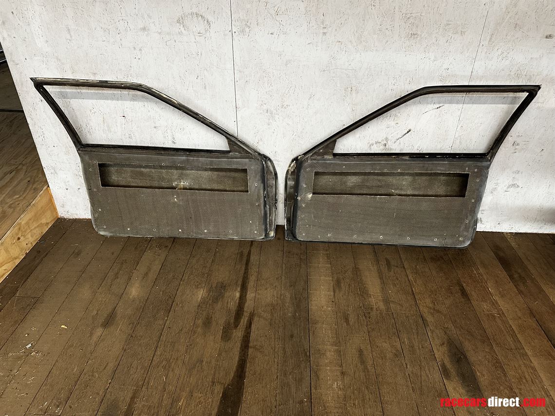 kevlar-bodyparts-audi-coupe-quattro-s1