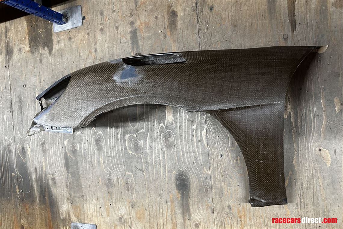 porsche-cayman-gt4-front-fender-left-9f282110