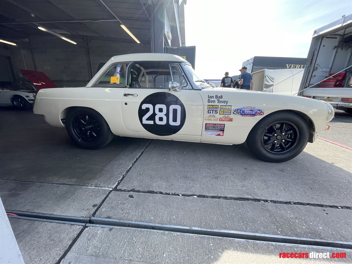1963-fia-mgb-raodster