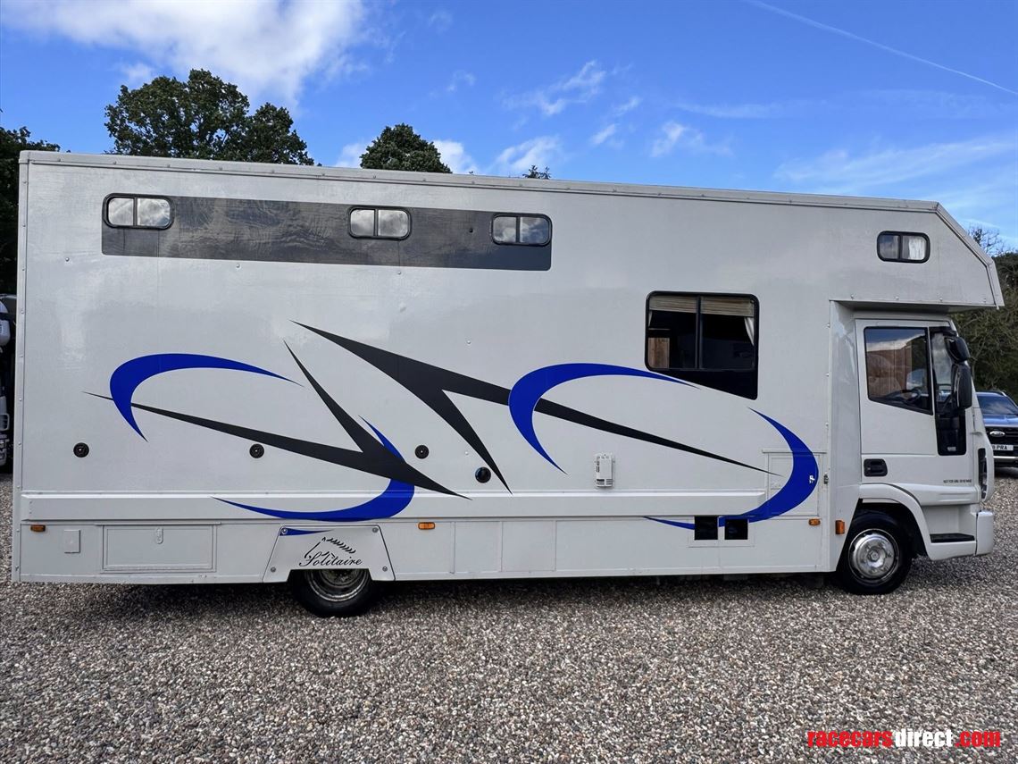 2013-iveco-solitaire