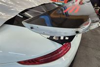 porsche-gt3-cup-9911-accident-damaged-car
