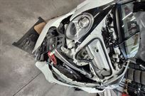 porsche-gt3-cup-9911-accident-damaged-car