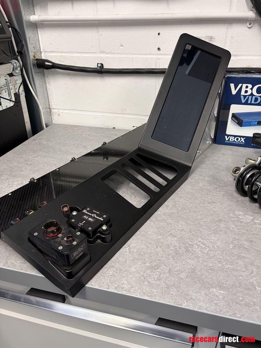 large-selection-of-motorsport-components-incl