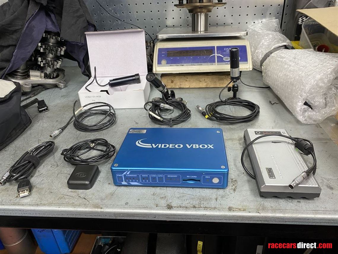 v-box