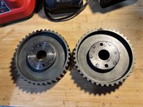 cosworth-head-and-parts