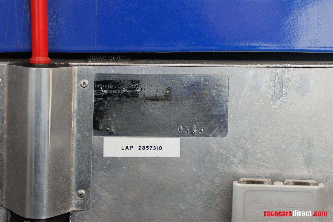 2001-pilbeam-mp8491-prototype-lmp675-competit