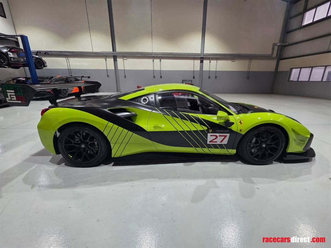 ferrari-488-challenge-evo