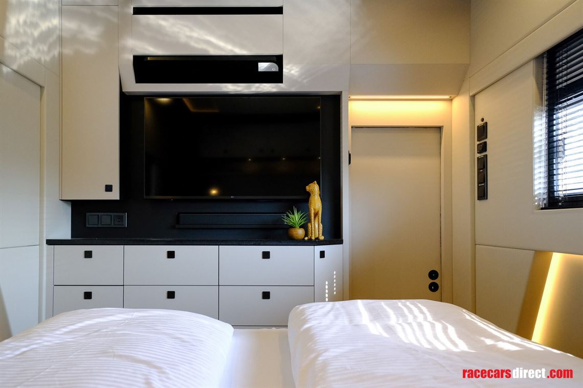 krismar-motorhome-on-scania-500s-chassis