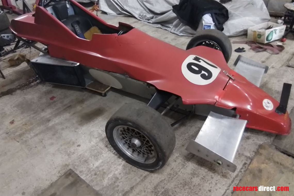 lola-t582-ff2000