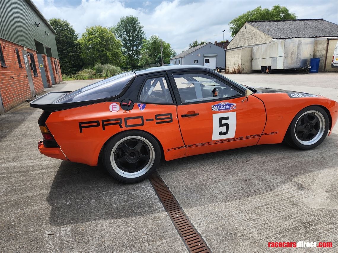 porsche-944-s-race-chassis-lsd-safety-devices