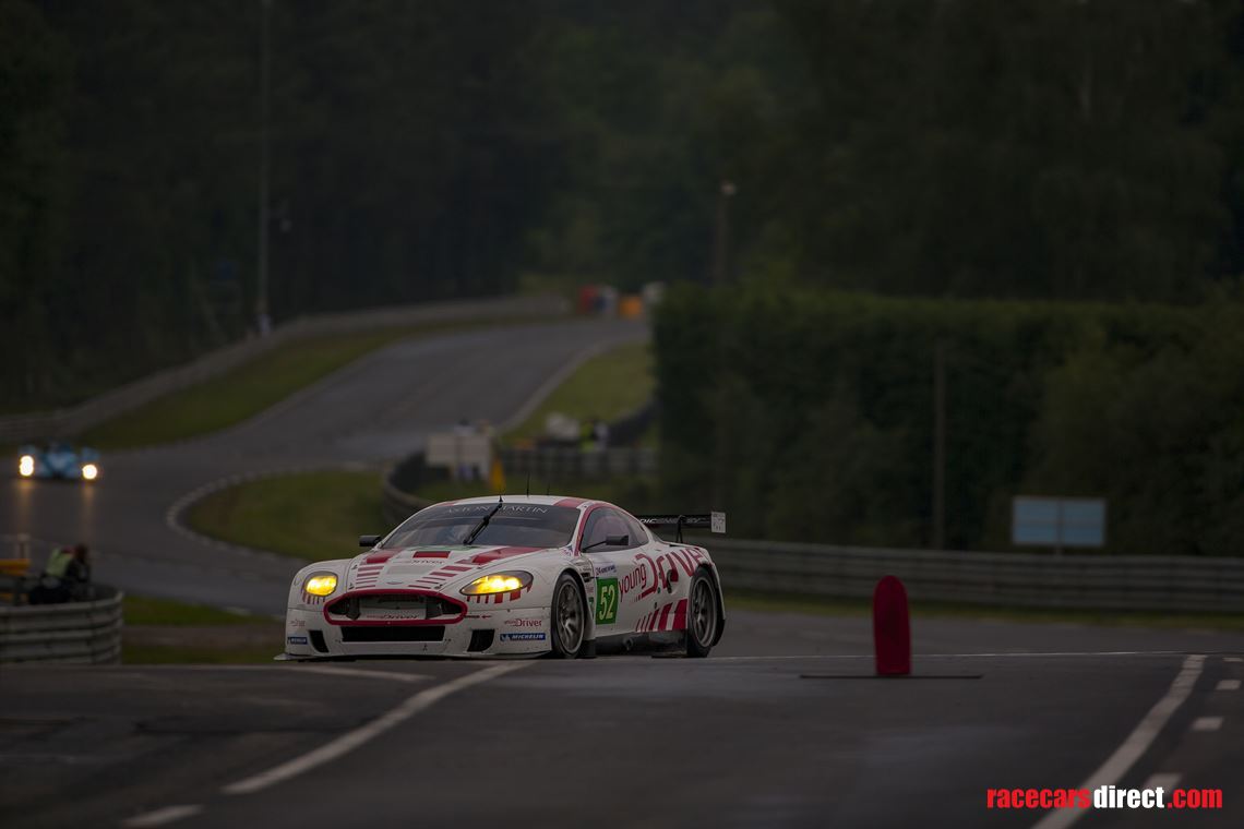 aston-martin-dbr9