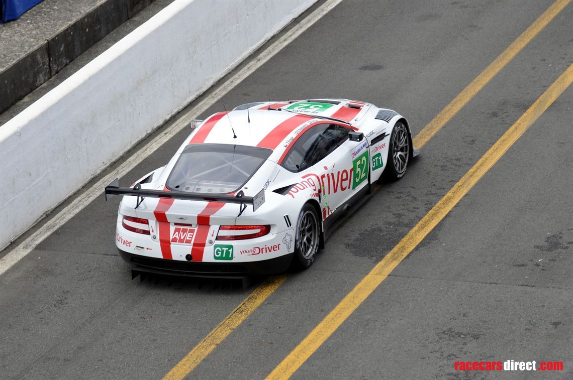 aston-martin-dbr9