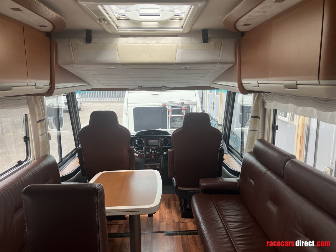 2011-niesmann-bischoff-8000i-lw-garage-motorh