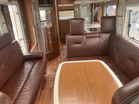 2011-niesmann-bischoff-8000i-lw-garage-motorh