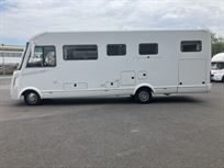 2011-niesmann-bischoff-8000i-lw-garage-motorh
